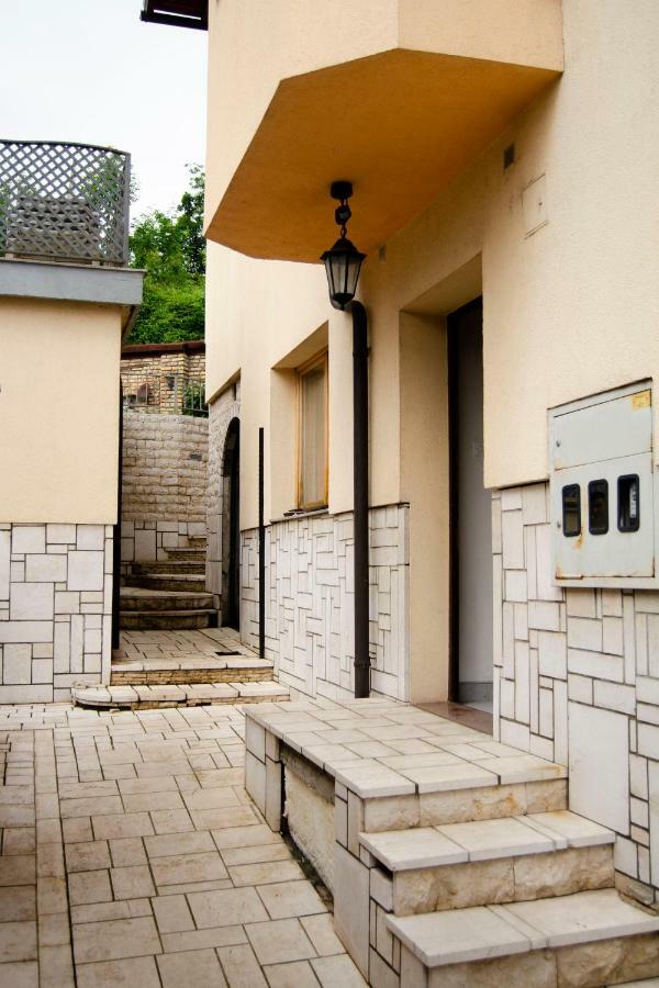 Apartmani Aa Сараево Екстериор снимка