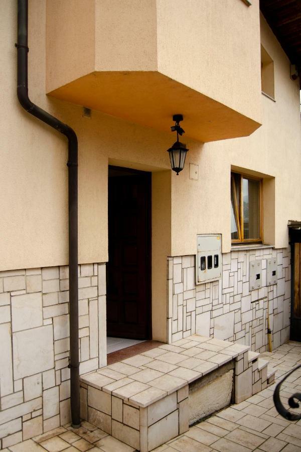 Apartmani Aa Сараево Екстериор снимка